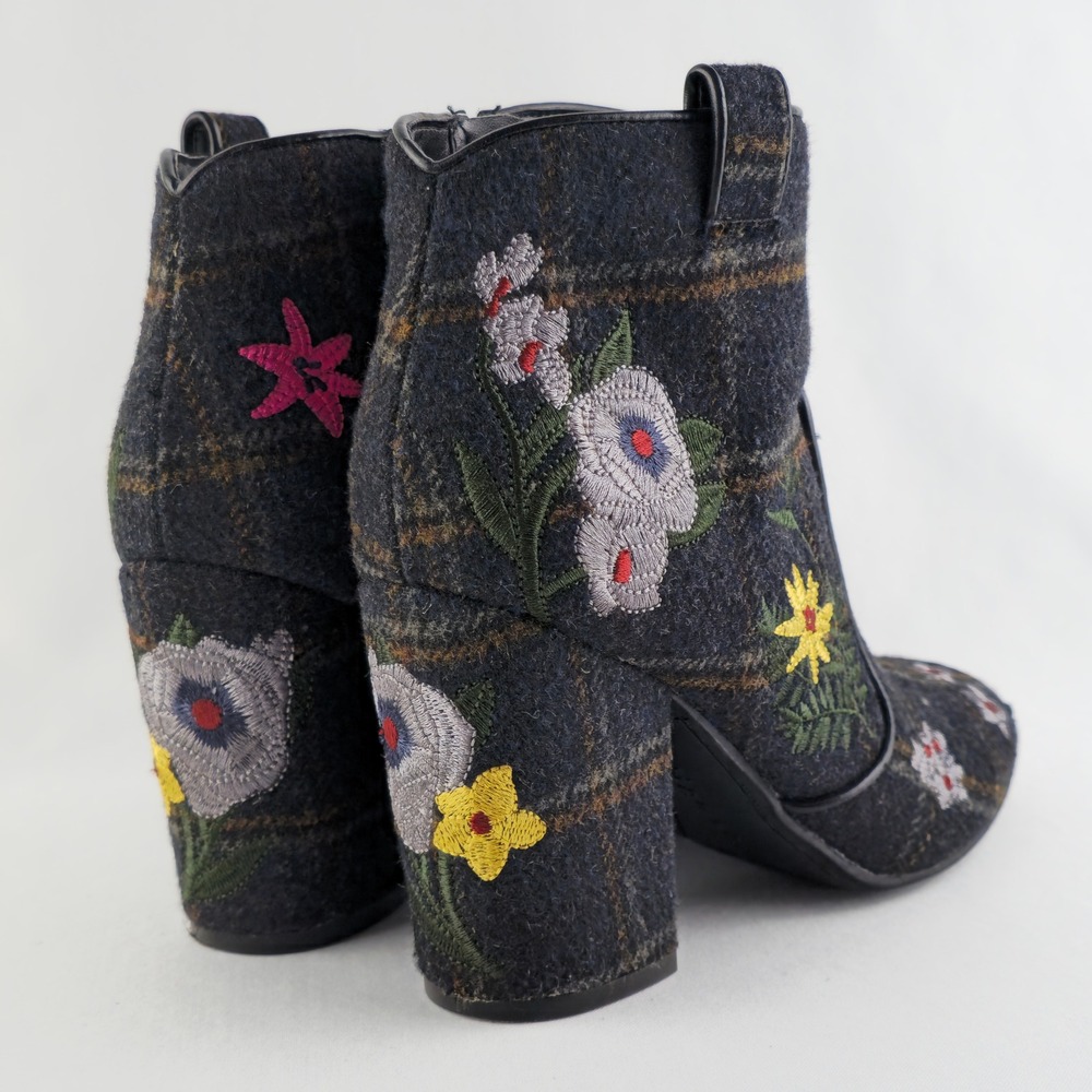 Indigo Rd Women's Juke Floral Embroidered Plaid Block Heel Booties Blue 6.5 - Picture 5 of 16